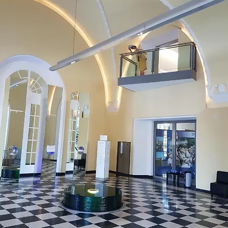 Huegel Apartament